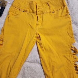 Vibrant Yellow High-Rise Women's Jeans